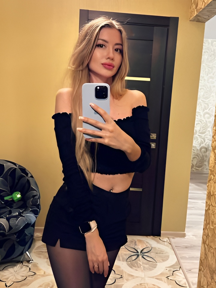 Гелена привлекальеная девушка из Зеленогорска цена от 4000 руб