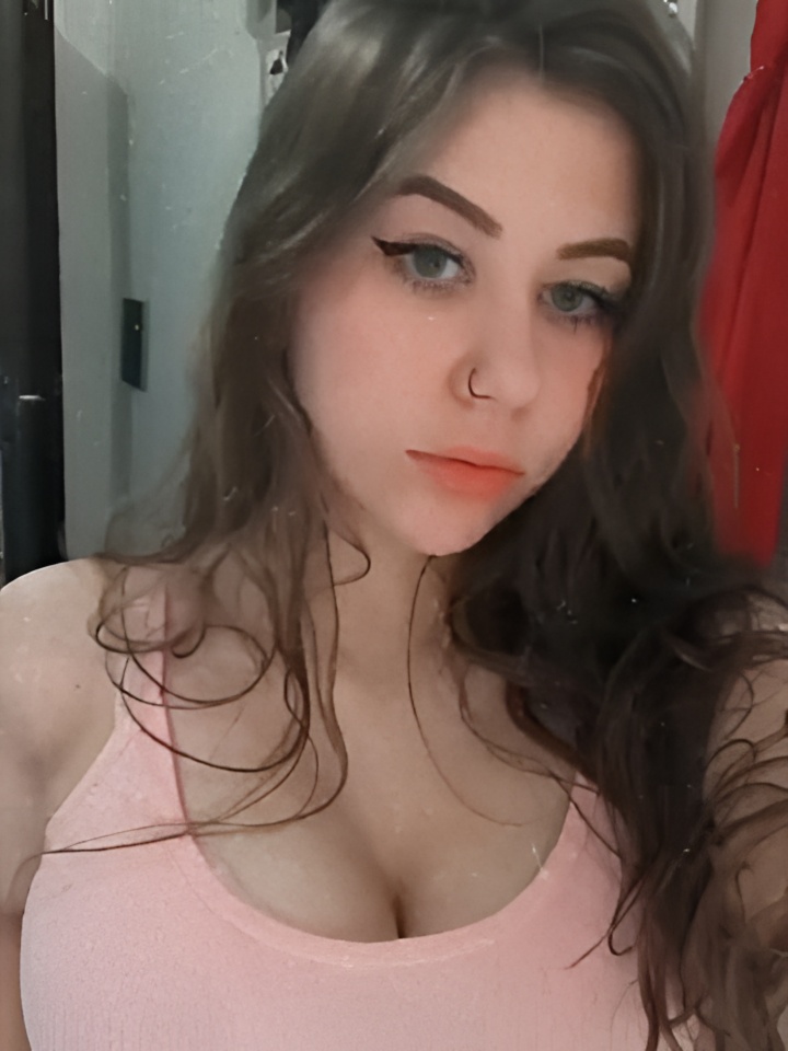 Индивидуалка Софа, доступна для личного знакомства от 4000 руб