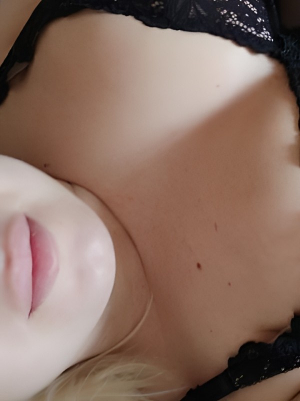 Даша привлекательная девушка из Зеленогорска цена от 4000 руб