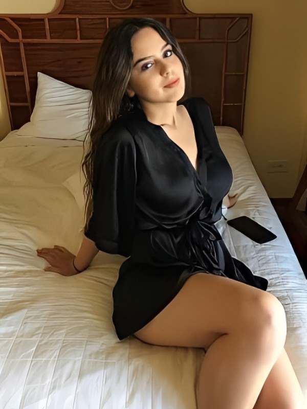 Ольга привлекательная девушка из Зеленогорска цена от 5000 руб