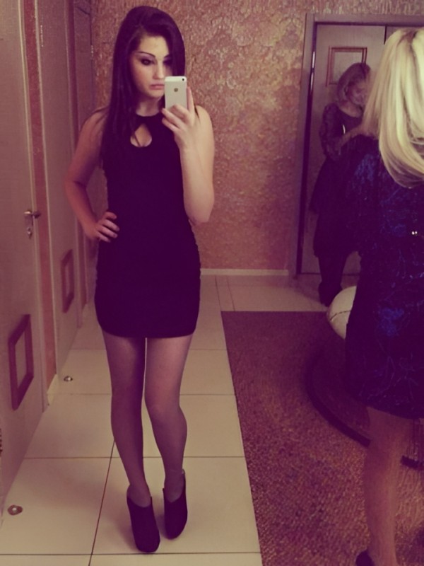 Зоя привлекательная девушка из Зеленогорска цена от 10000 руб